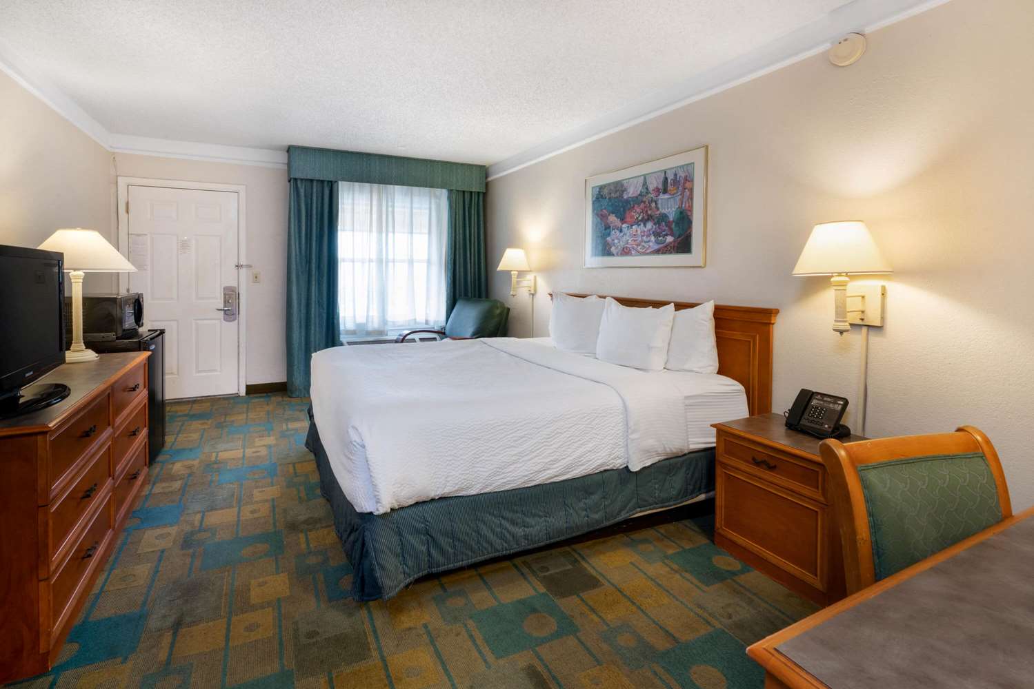 Motel6 Phoenix, AZ - Midtown 4/22