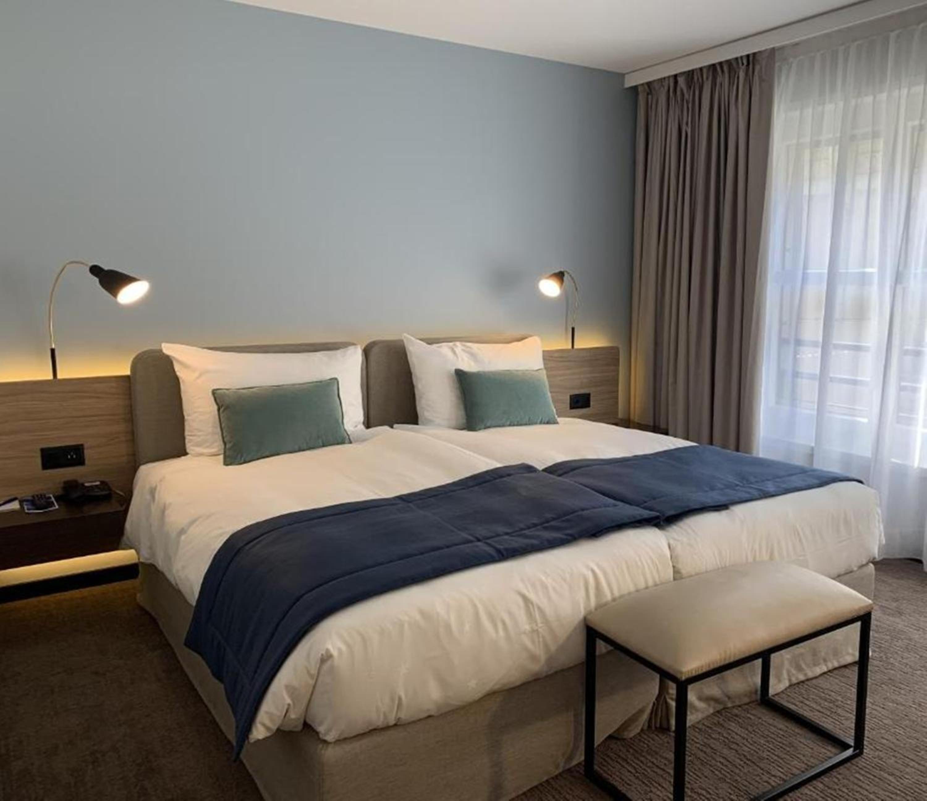 Room, Triple, 1 Double and 1 Single Bed, Xl