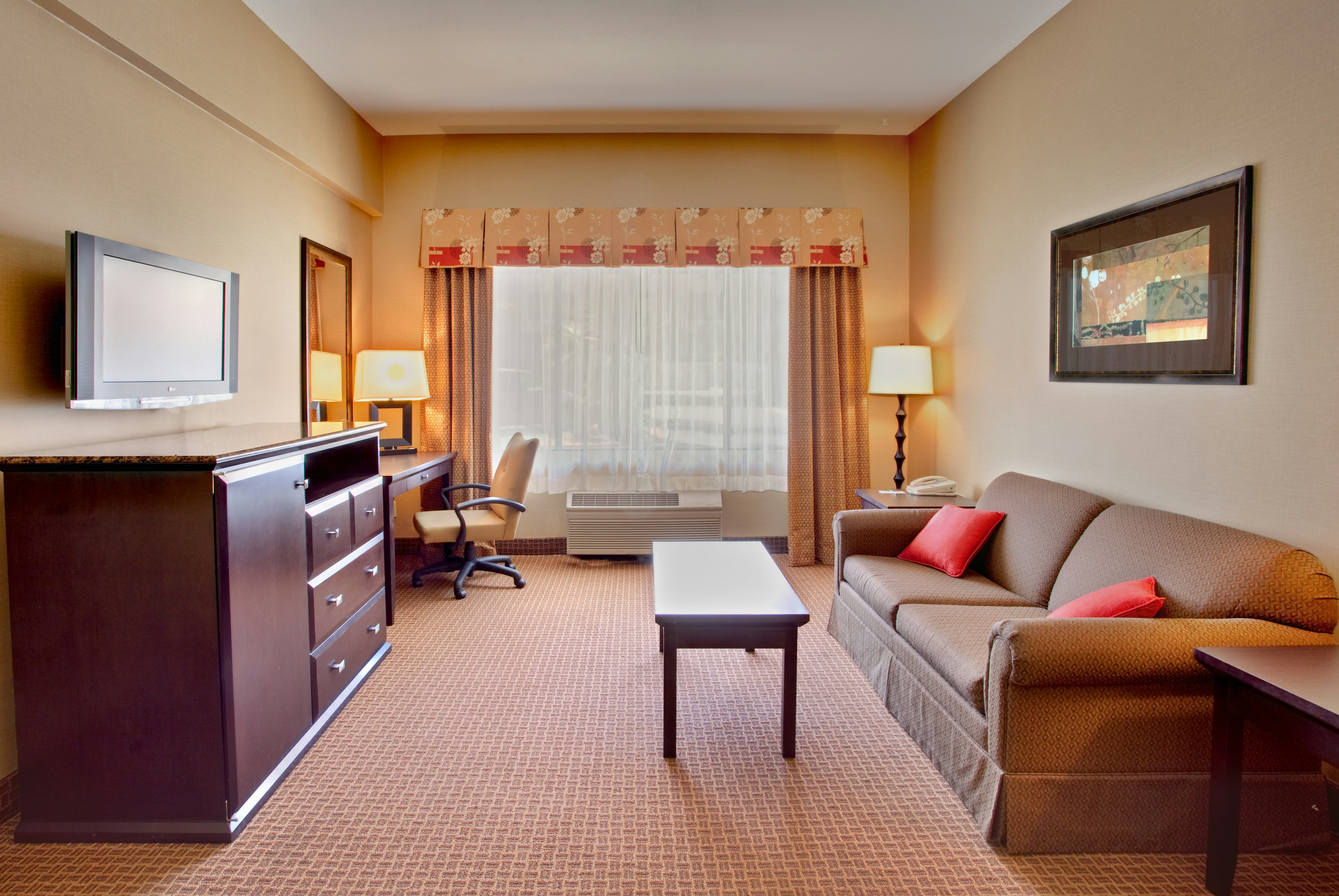 Holiday Inn Express La Mesa Near SDSU 52/72