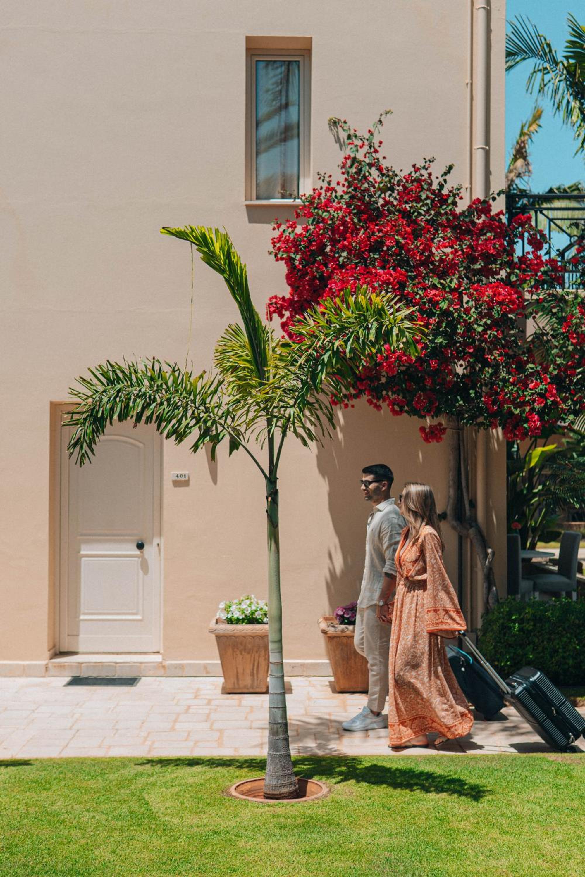 Danaides Hotel 42/47