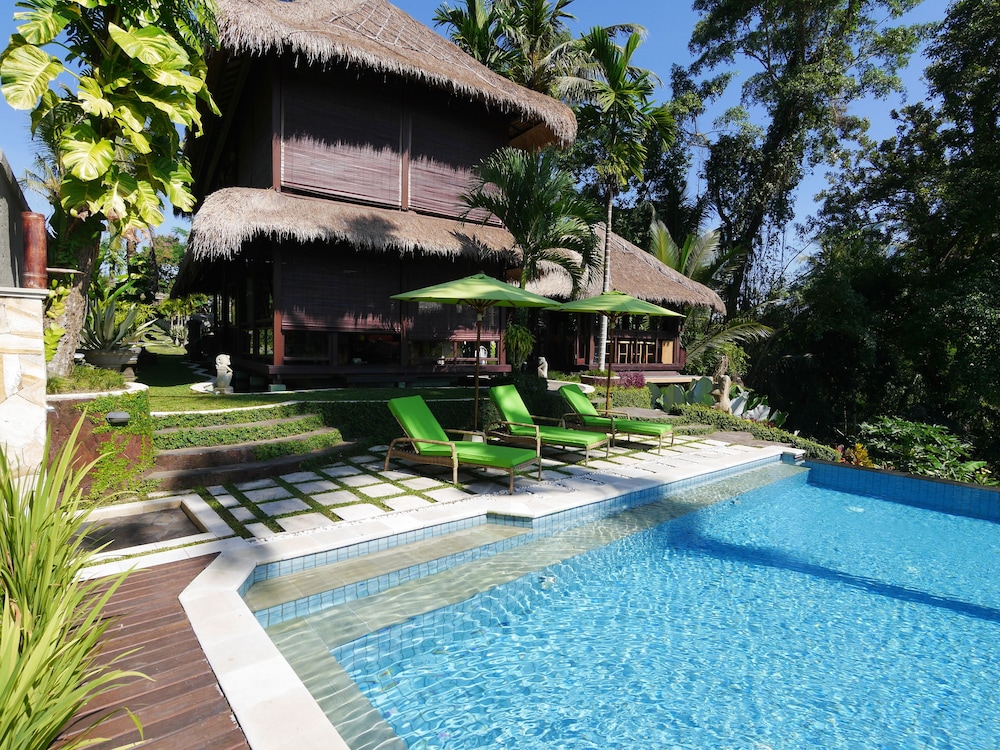 Villa Kupu-Kupu 25/28