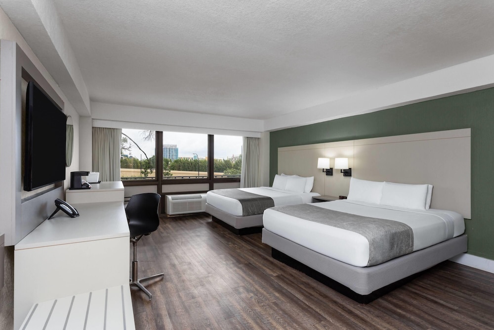 Wyndham I-Drive Avanti Resort & Conference Center 17/67