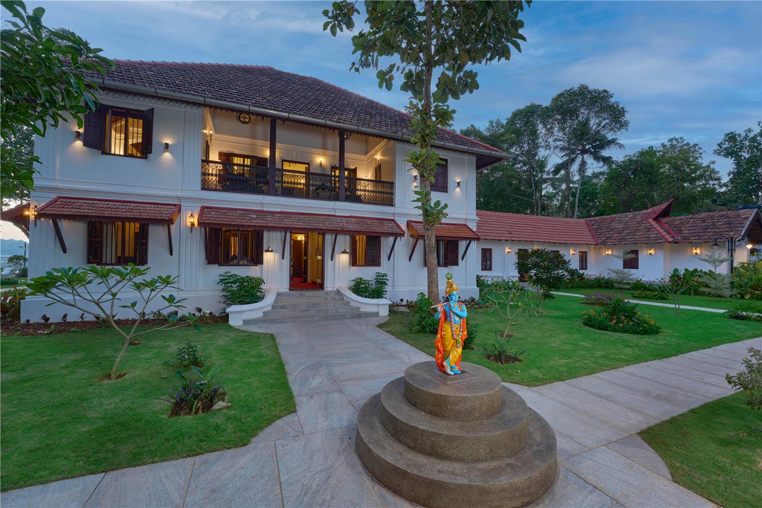 The Leela Ashtamudi, A Raviz Hotel 2/49