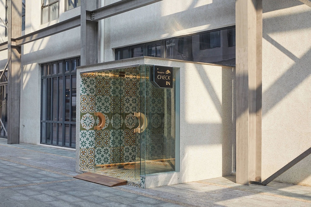 Yitel Hotel shanghai hongqiao Airport Lianming Road branch (ex Timeless Boutique House) 7/69
