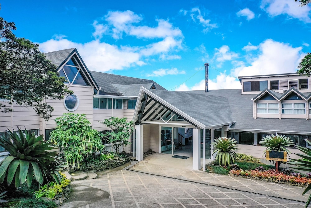 Monteverde Lodge and Gardens 5/50