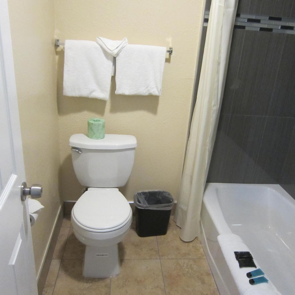 Americas Best Value Inn Seaside South 10/34