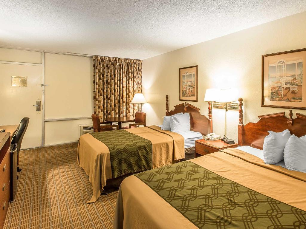 Room, 2 Double Beds, Accessible