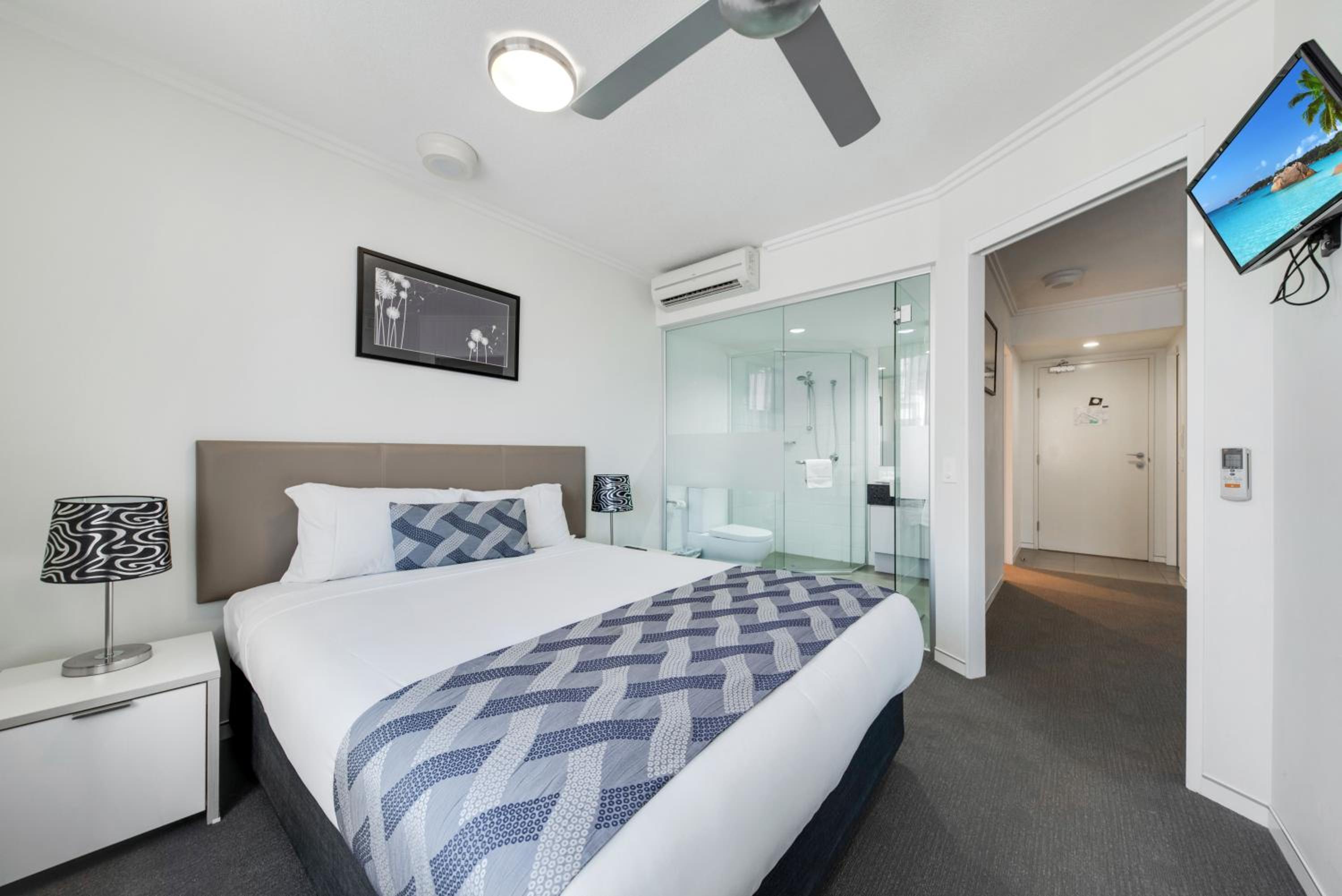 2 Bedrooms, Apartment, 2 Bathrooms