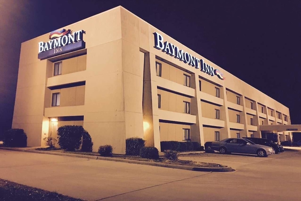 Baymont by Wyndham Paducah 1/18