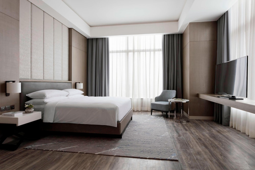 Clark Marriott Hotel 15/53
