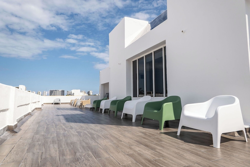 Hotel Suites Gaby Cancun 75/80
