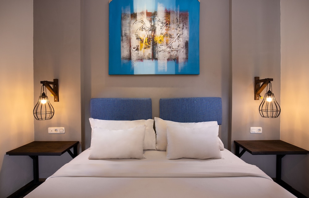 The Aswana Seminyak 7/16
