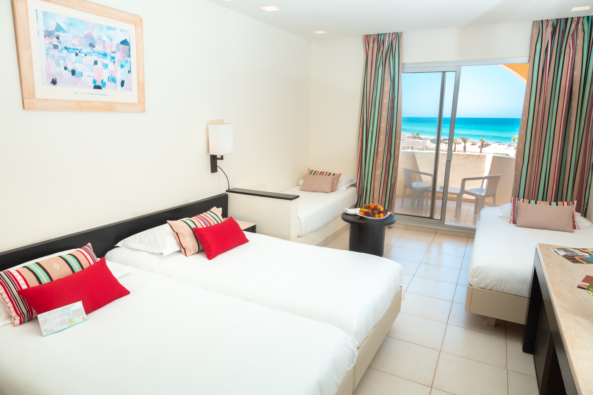ROOM, QUADRUPLE, SEA VIEW