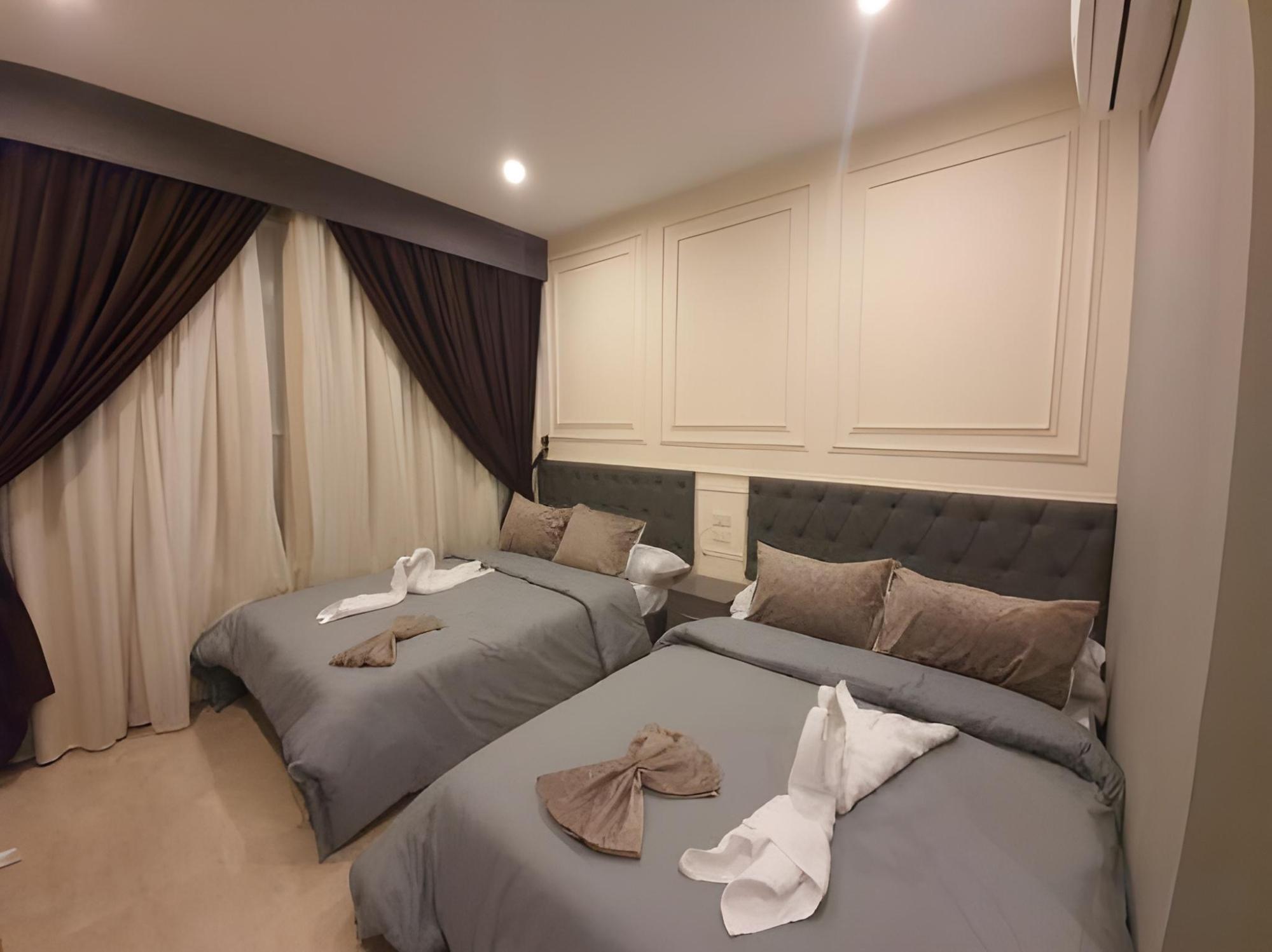 City Hotel Cairo 9/30