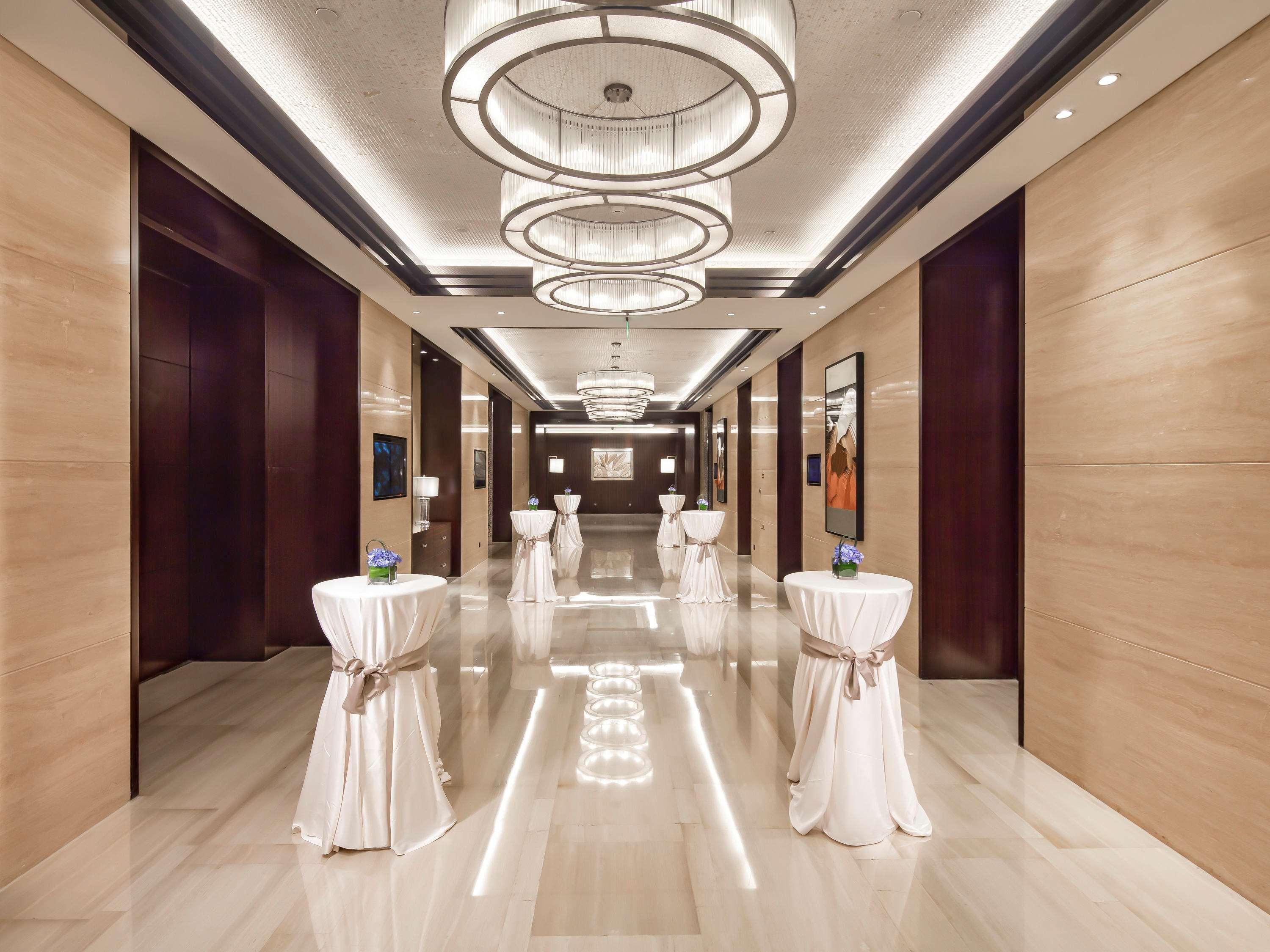 Beijing Oriental Mingyue Hotel 10/67
