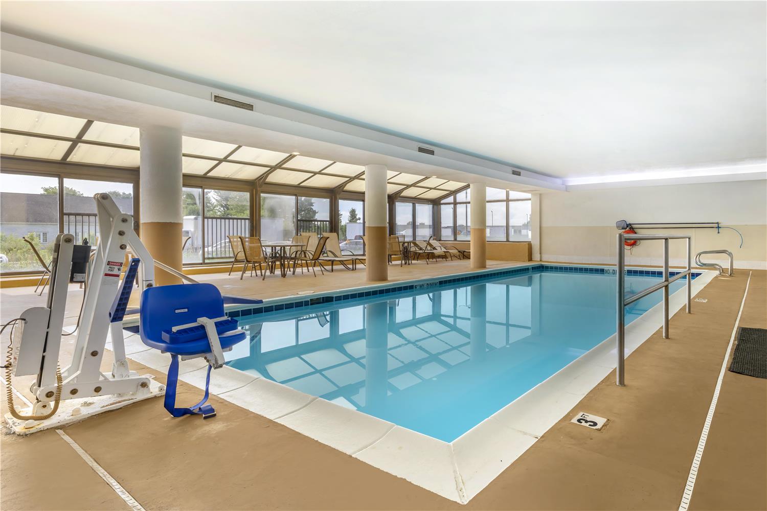 Best Western Joliet Inn & Suites 7/12