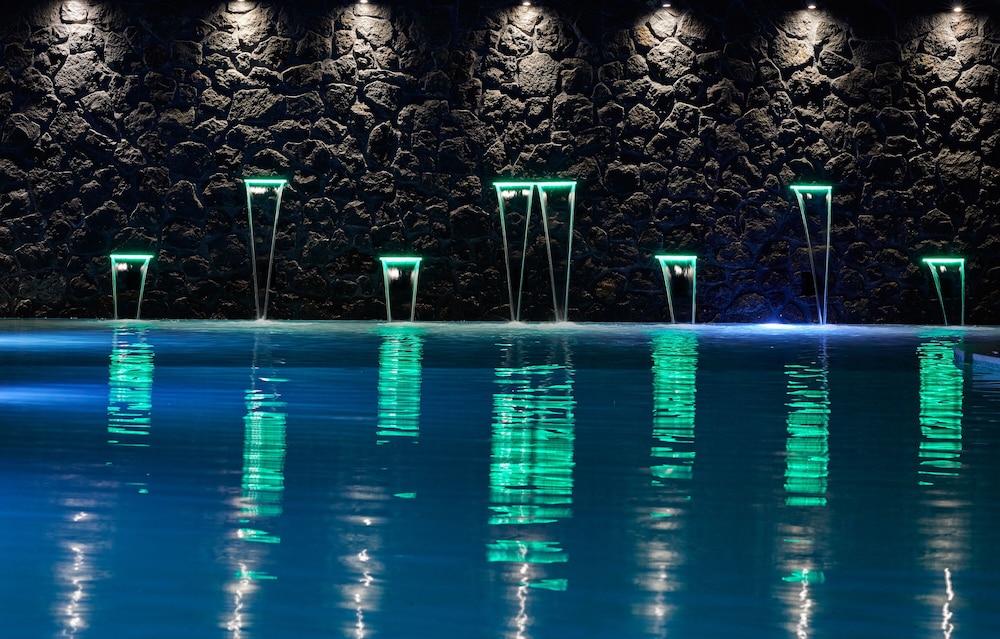 Amara Suites Santorini 41/50