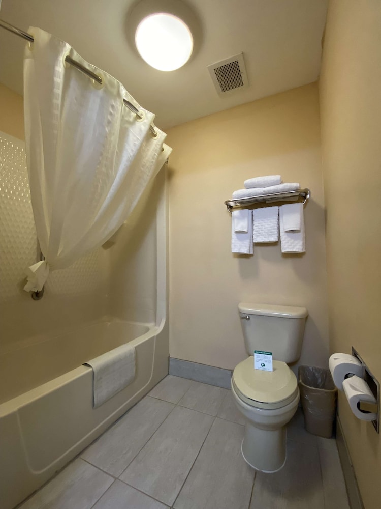Best Western Manhattan Inn 11/32