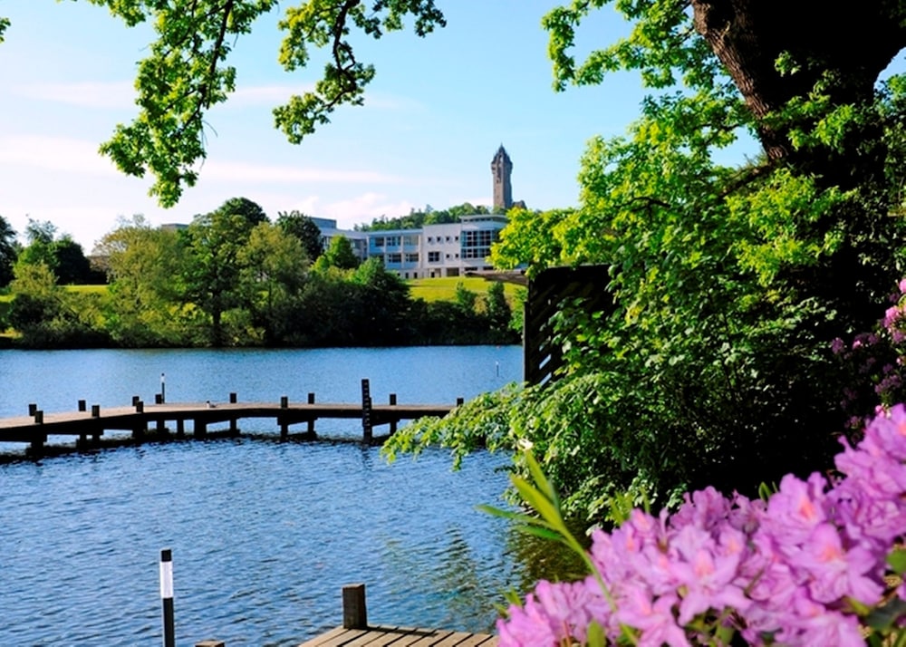 Willow Court University of Stirling 20/24