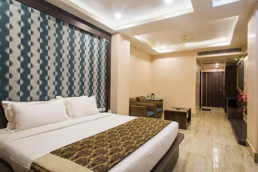 Madhuvan Palace 14/33