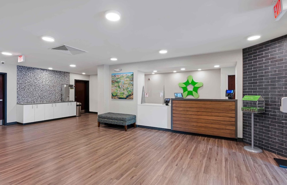 Extended Stay America Premier Suites Miami Downtown Brickell Cruise Port 7/54