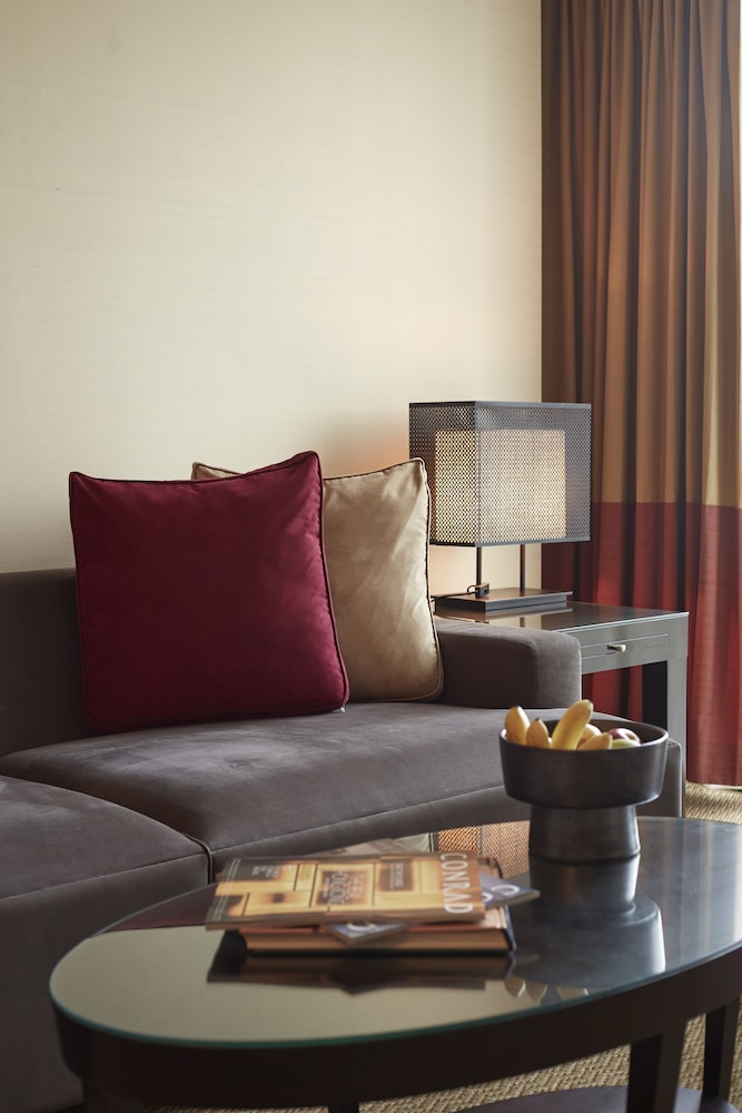 CONRAD BANGKOK RESIDENCES 35/59