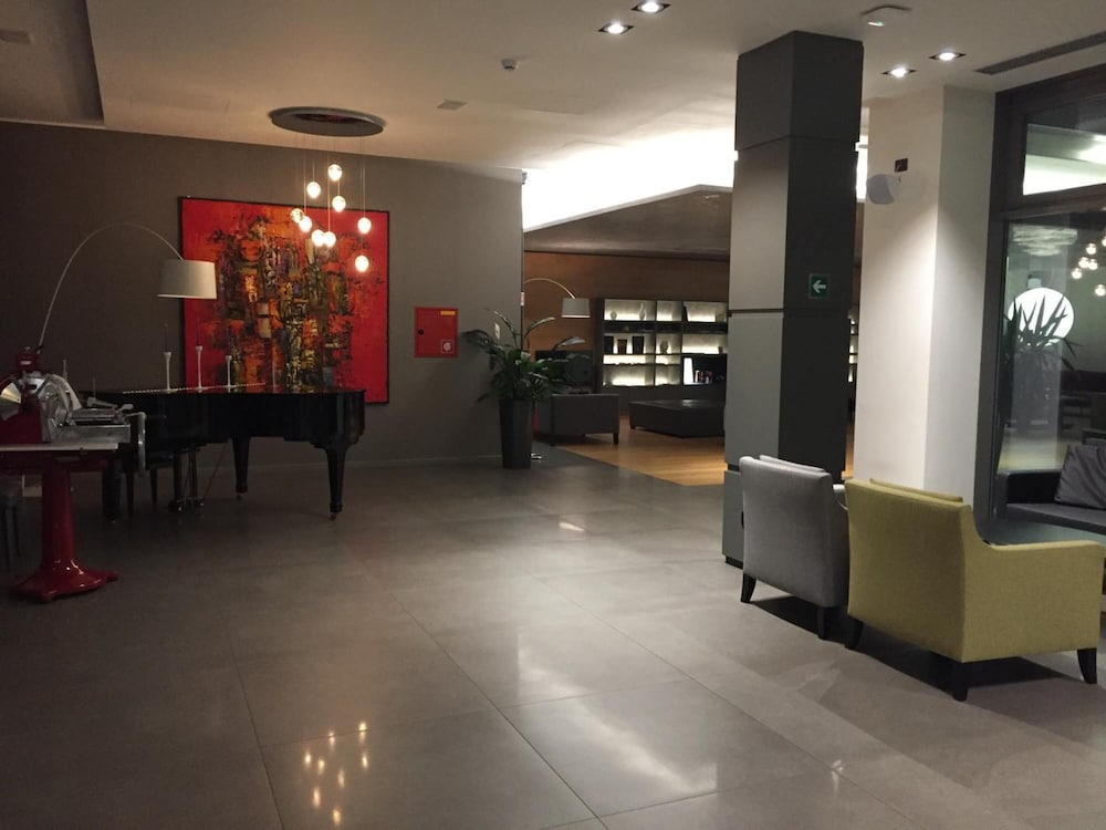 Link124 Hotel 3/65