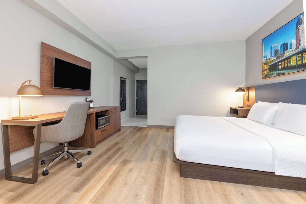 Room, King Bed, Accessible