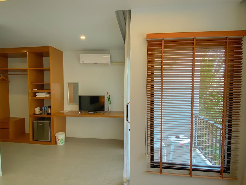 White Sand Halal House Krabi 3/29