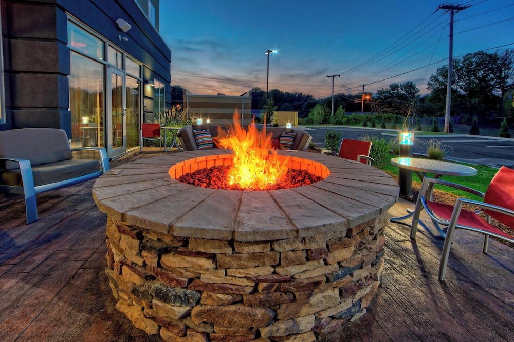 Fairfield Inn And Suites Jackson 23/26