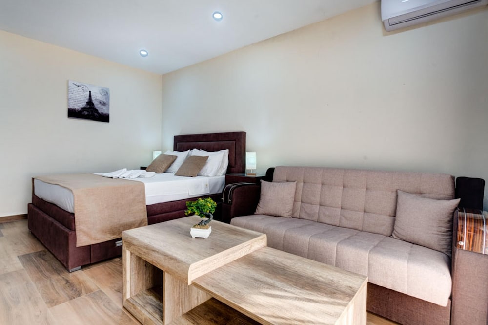 Hotel Zan 29/32