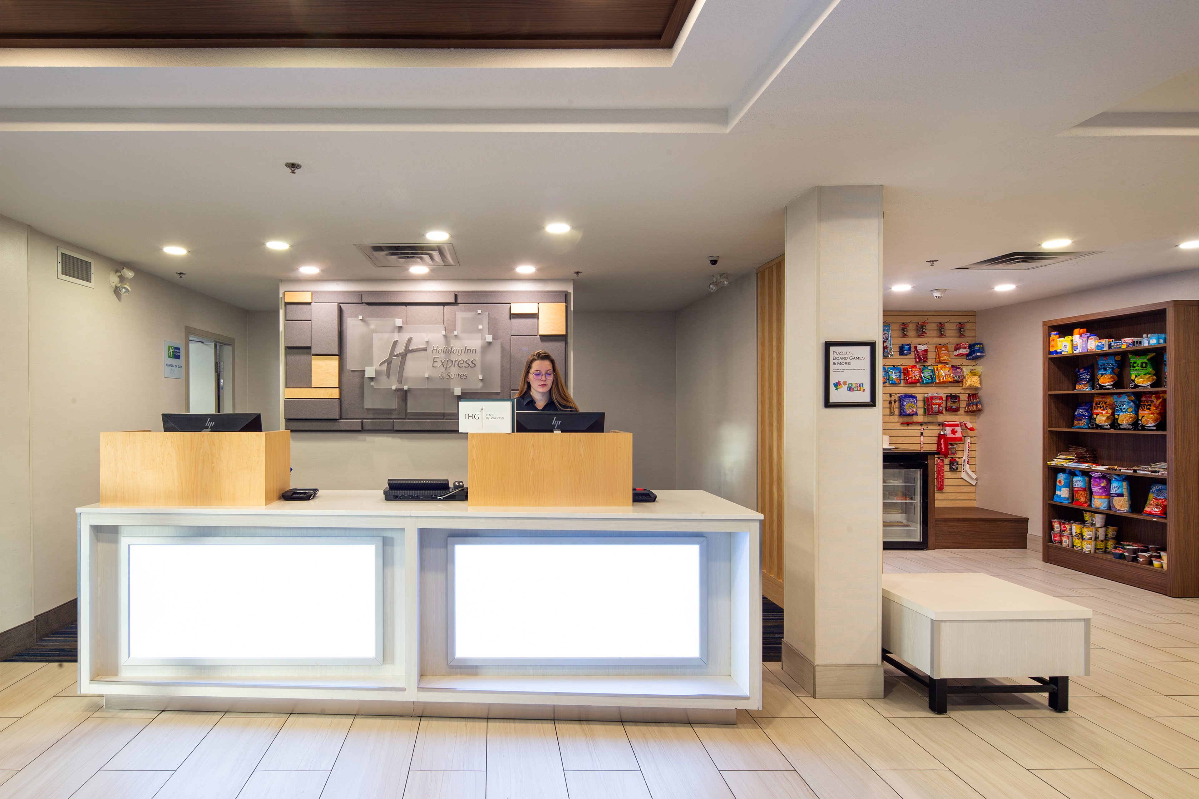 Holiday Inn Express Hotel Suites Hinton 9/57
