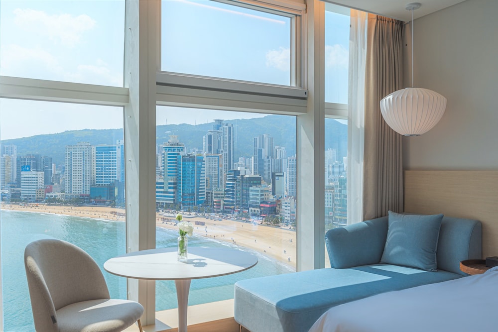 The Marine View Hotel 37/50