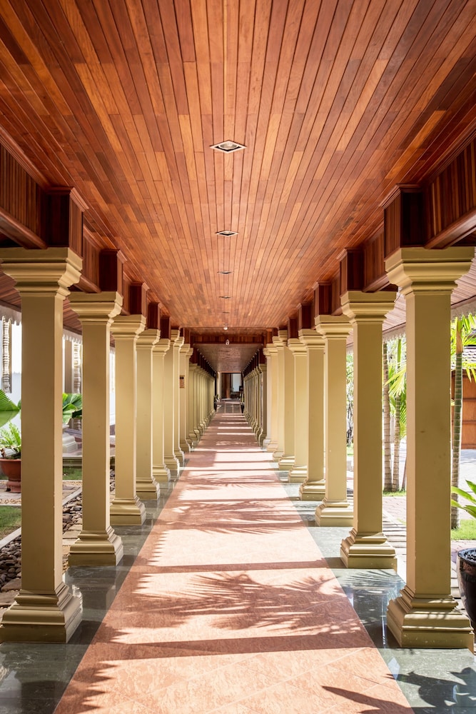 Empress Residence Resort And Spa 71/73