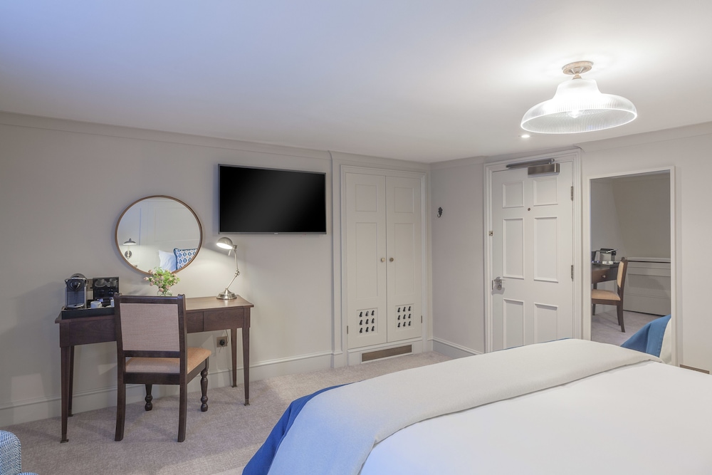 Richmond Hill Hotel 25/65