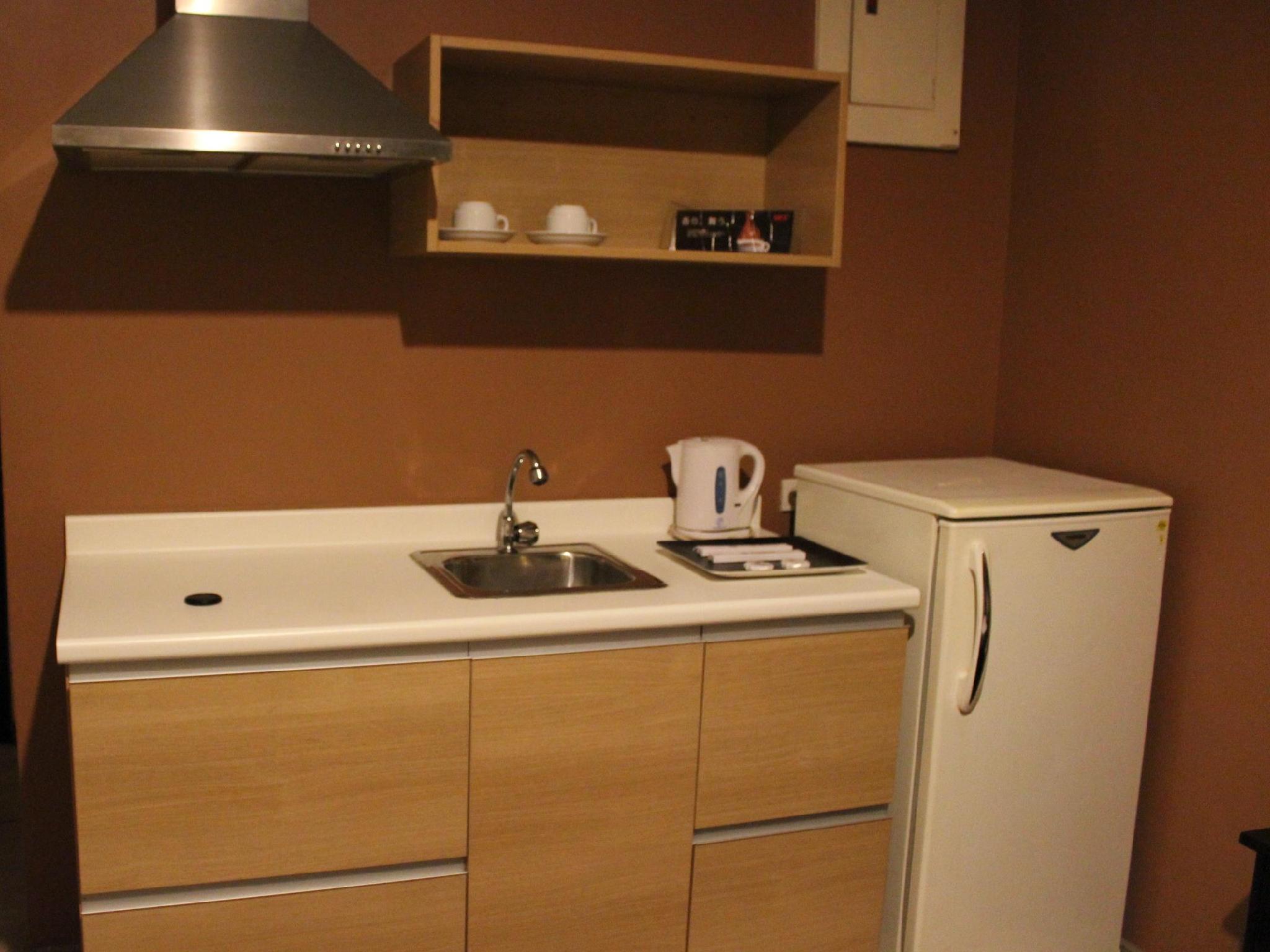 Dragonlink Suites 41/42