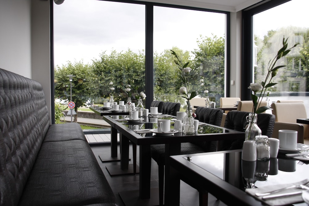 Villahotel Rheinblick 32/50