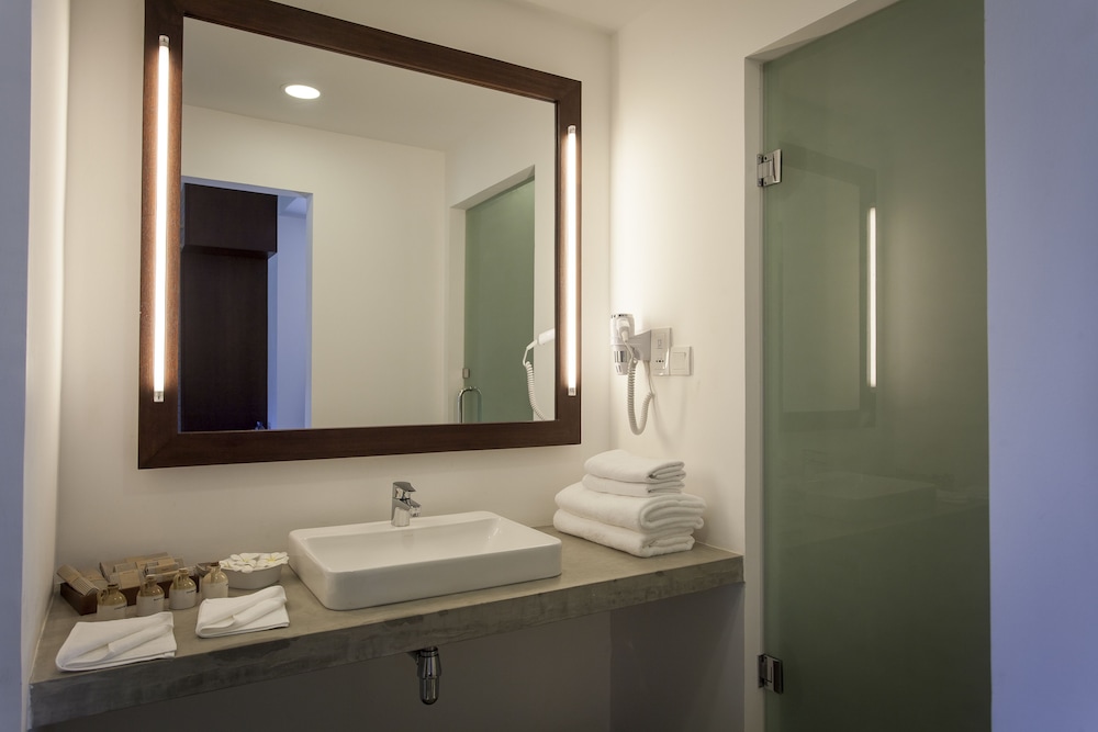 The Calm Resort and Spa 50/50
