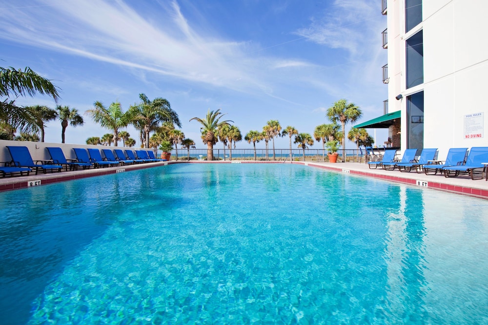 Cirque St. Armands Beachside 3/35