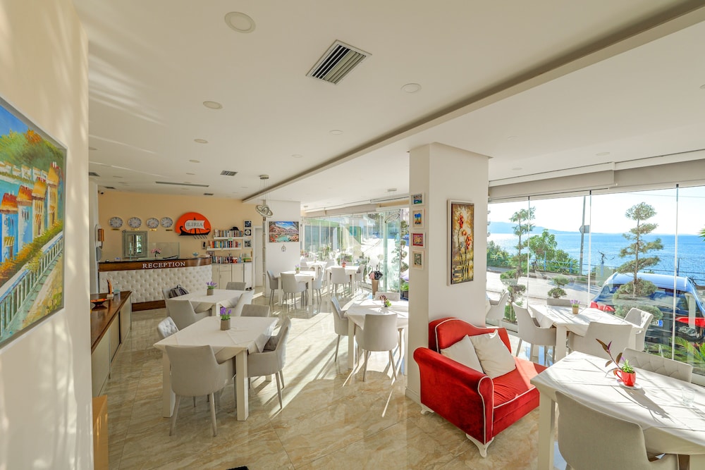Hotel Iliria Sarande 51/67