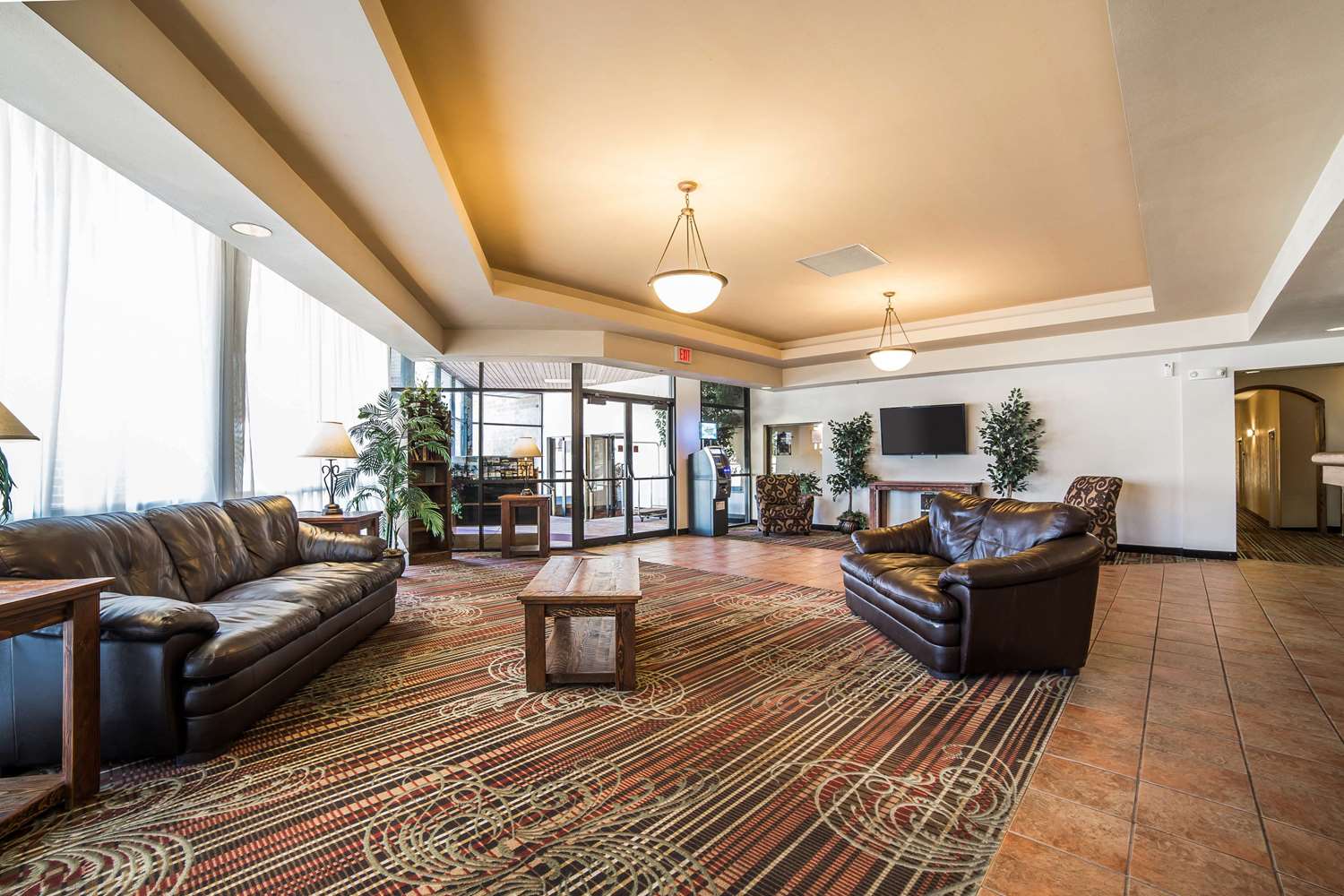 Studio6 Suites Butte, MT I-90 I-15 27/42