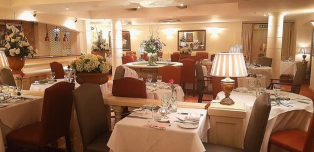 Parkway Hotel And Spa 45/55