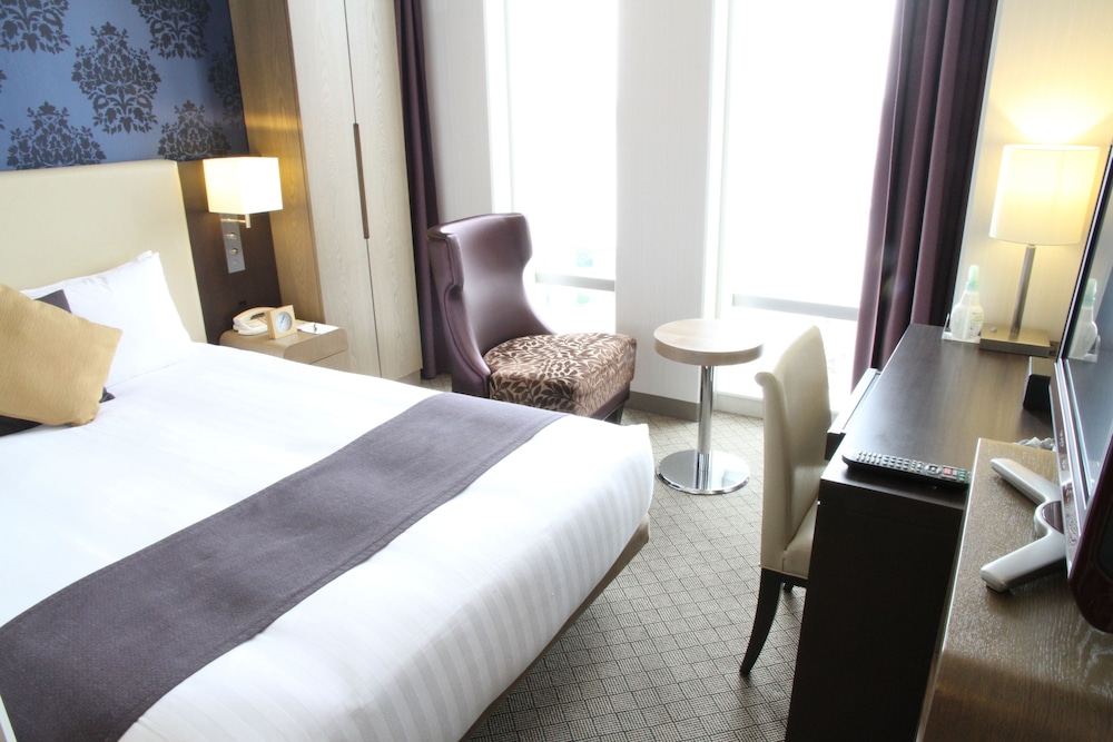 MERCURE YOKOSUKA 21/70