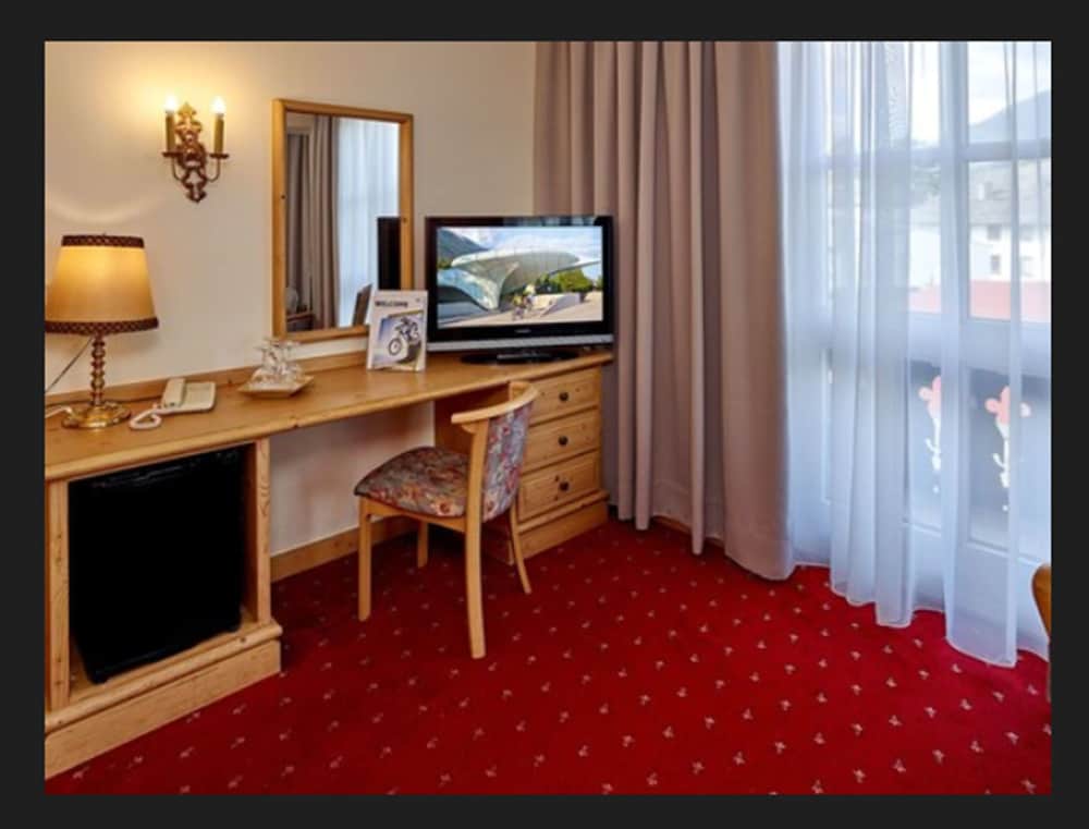 Sporthotel Igls 38/78