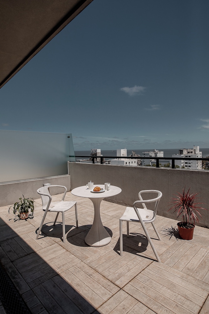 Smart Hotel Montevideo 69/73