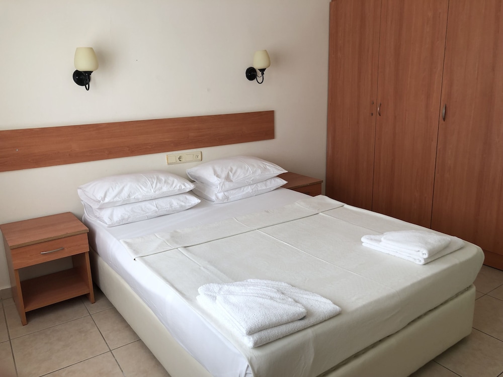 Melissa Garden Aparthotel 15/58