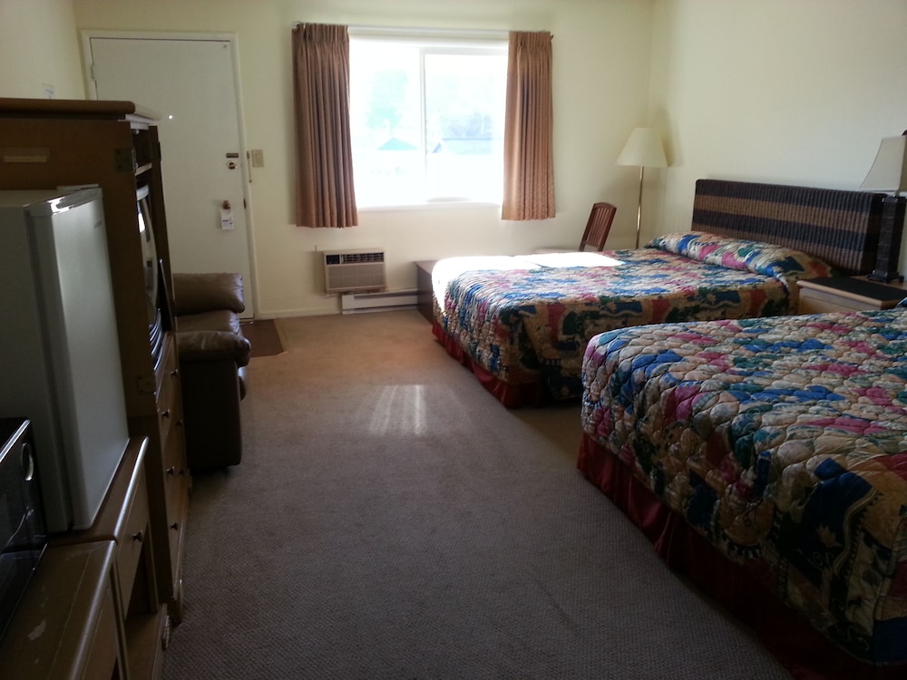 Shelton Inn 26/51