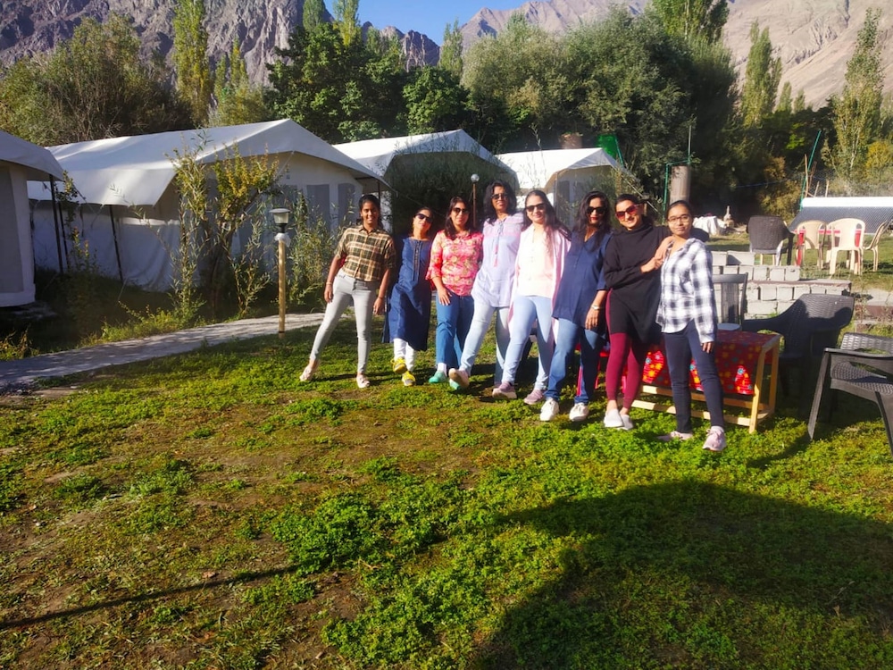 Mountain Camp 26/30