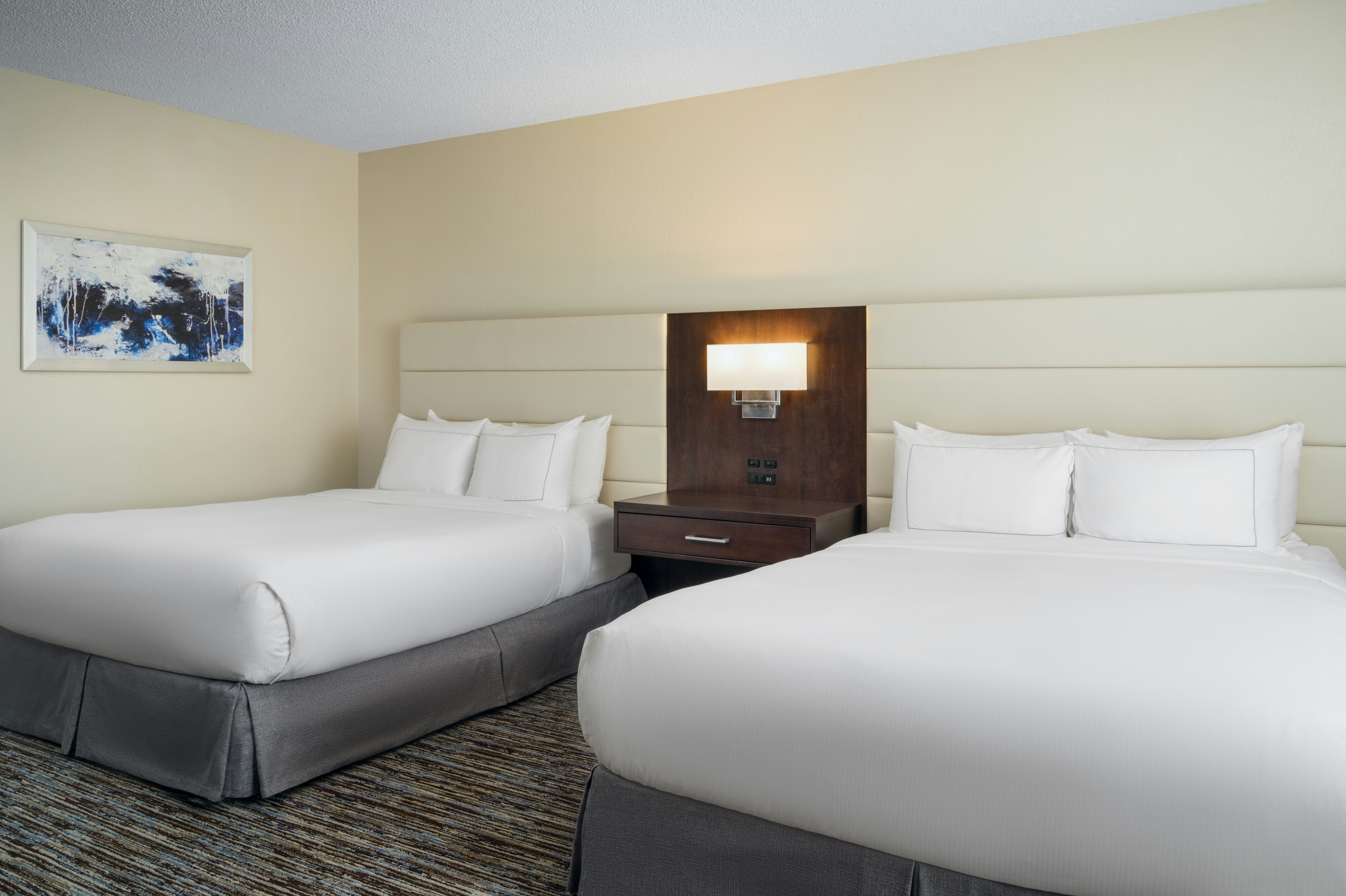 ROOM, KING BED, ACCESSIBLE