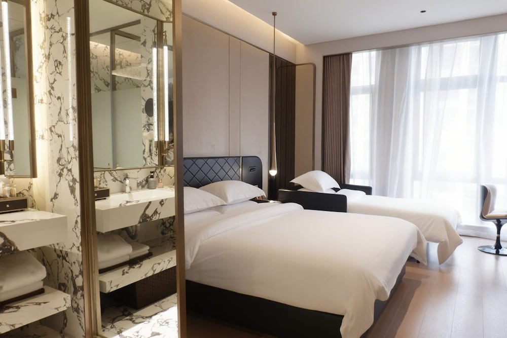 Days Hotel by Wyndham Shantou Longhu 24/43